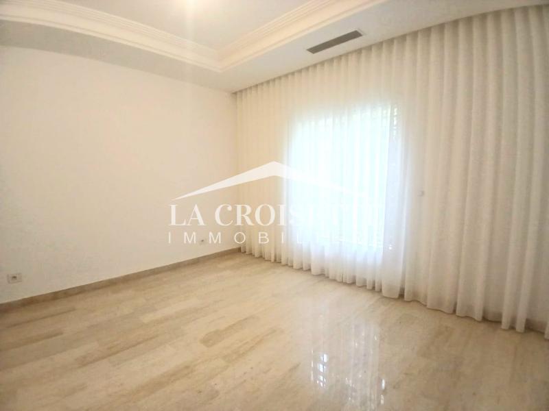 La Marsa&nbsp;Berge Du Lac&nbsp;Location&nbsp;Appart. 5 pi�ces+&nbsp;Appartement s3 aux berges du lac2 mal2010