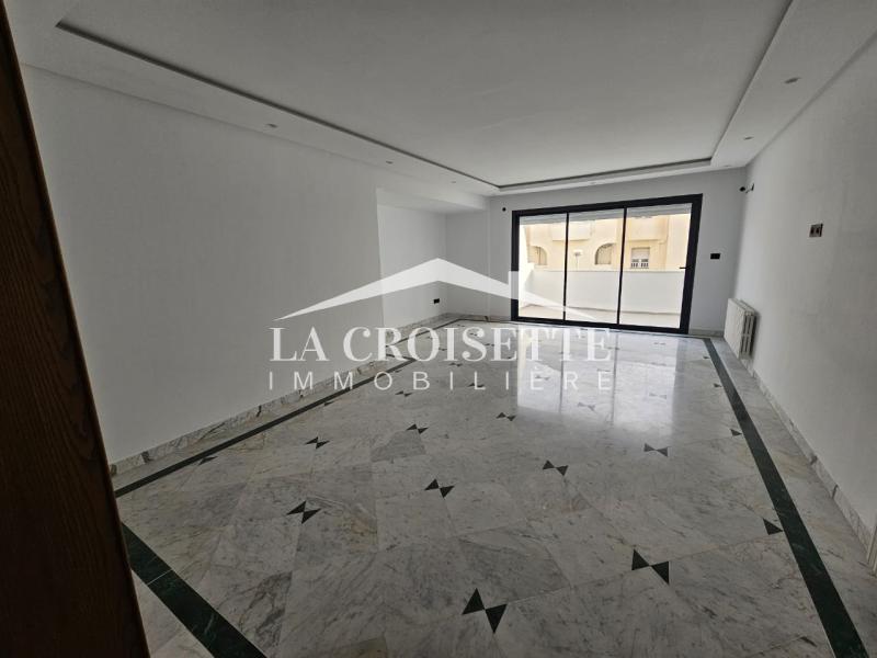 La Marsa&nbsp;Berge Du Lac&nbsp;Location&nbsp;Appart. 4 pi�ces&nbsp;Appartement s3 au lac1 mal2083