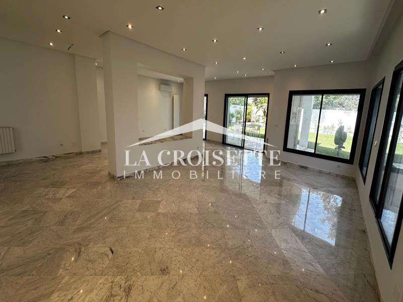 La Soukra&nbsp;La Soukra&nbsp;Location&nbsp;Maisons&nbsp;Villa s4 avec piscine � la soukra mvl0057