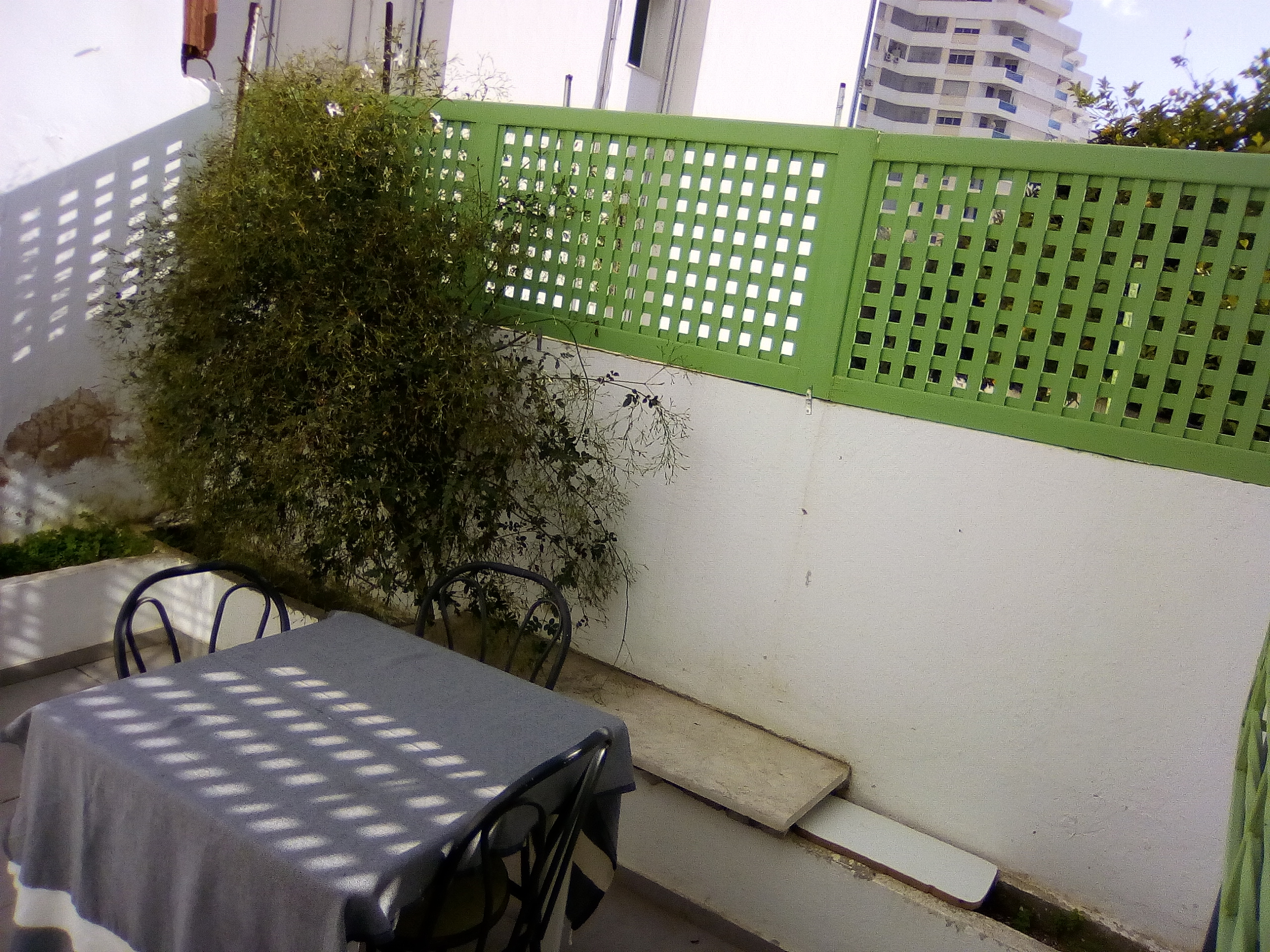 El Menzah El Menzah 4 Location Appart. 2 pices Bureau professions librales et mdicales