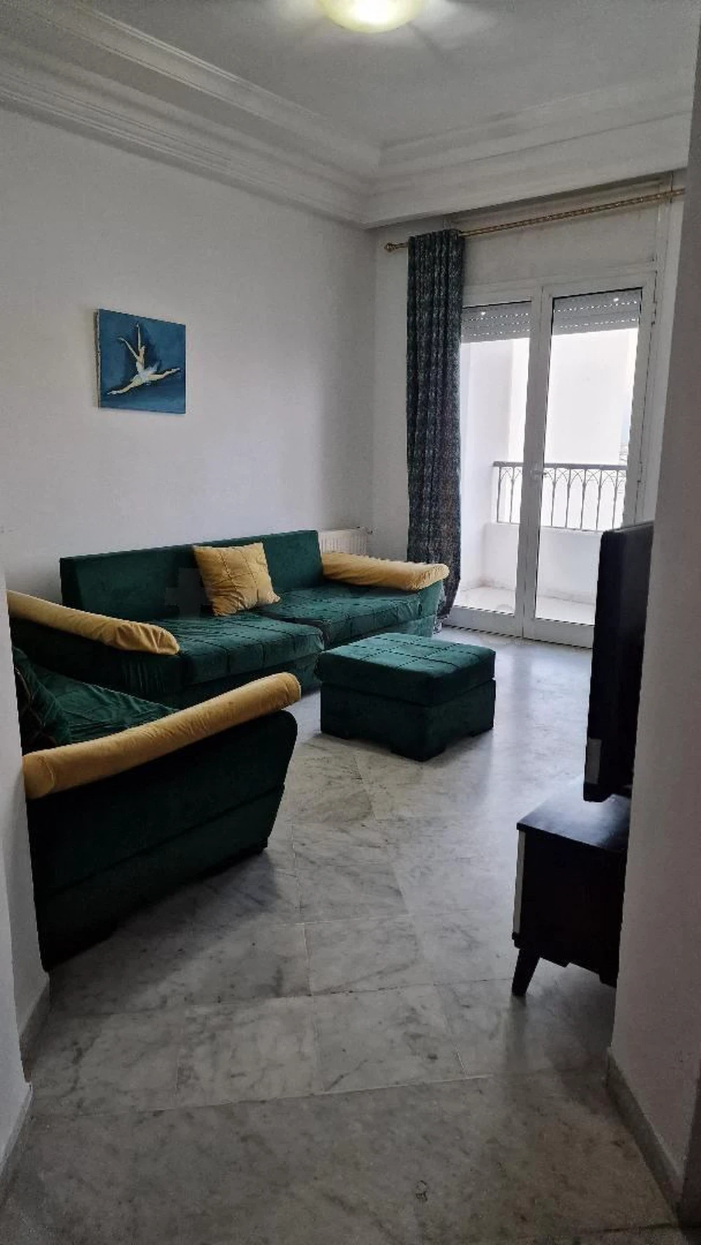 Ariana Ville Cite Ennasr 1 Location Appart. 2 pices Boulevard hedi nouira s1 meubl ennasr 1