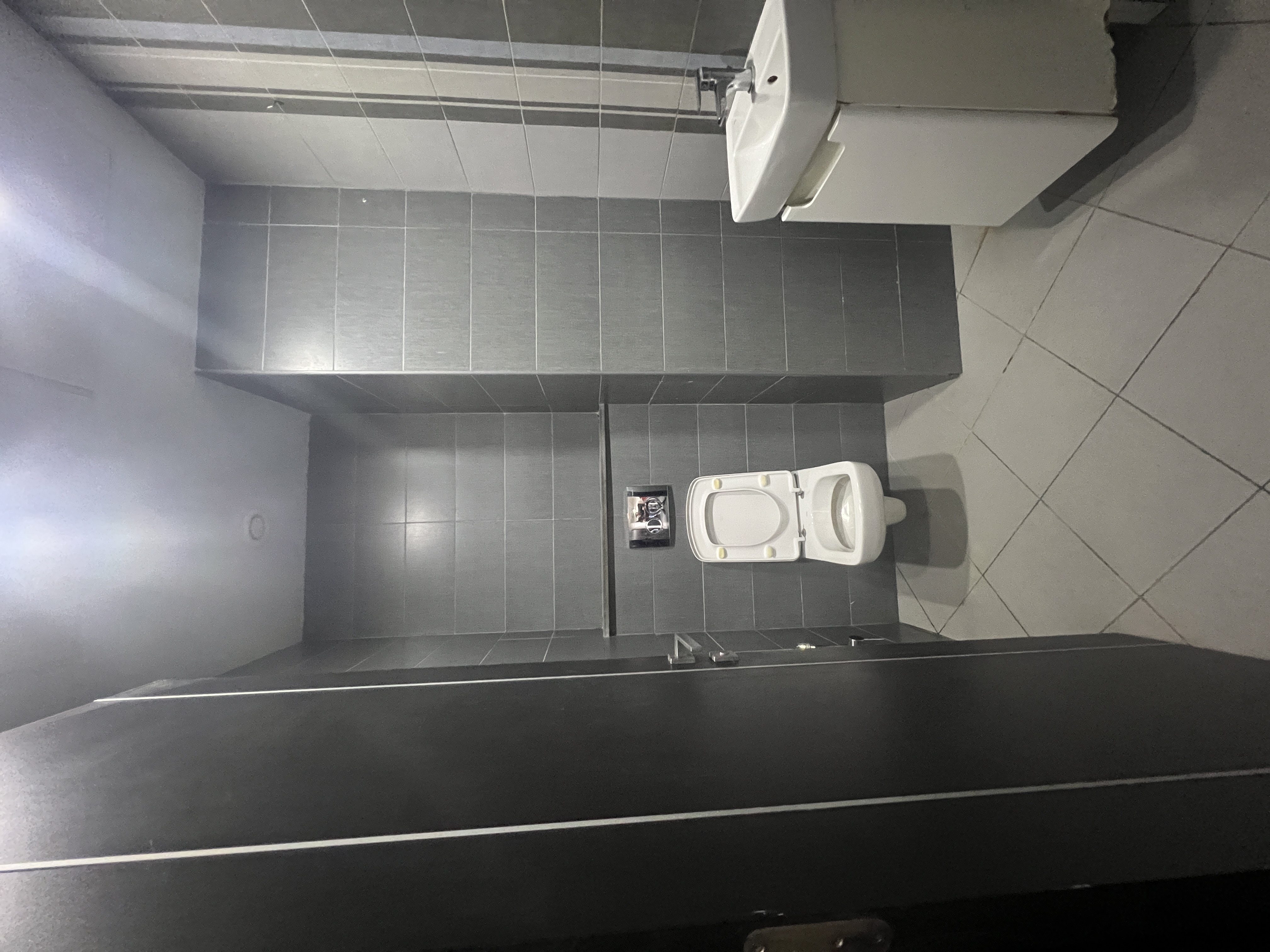 Cite El Khadra&nbsp;Zone urbaine nord&nbsp;Bureaux & Commerces&nbsp;Bureau&nbsp;Al bureau h3 hts au centre urbain