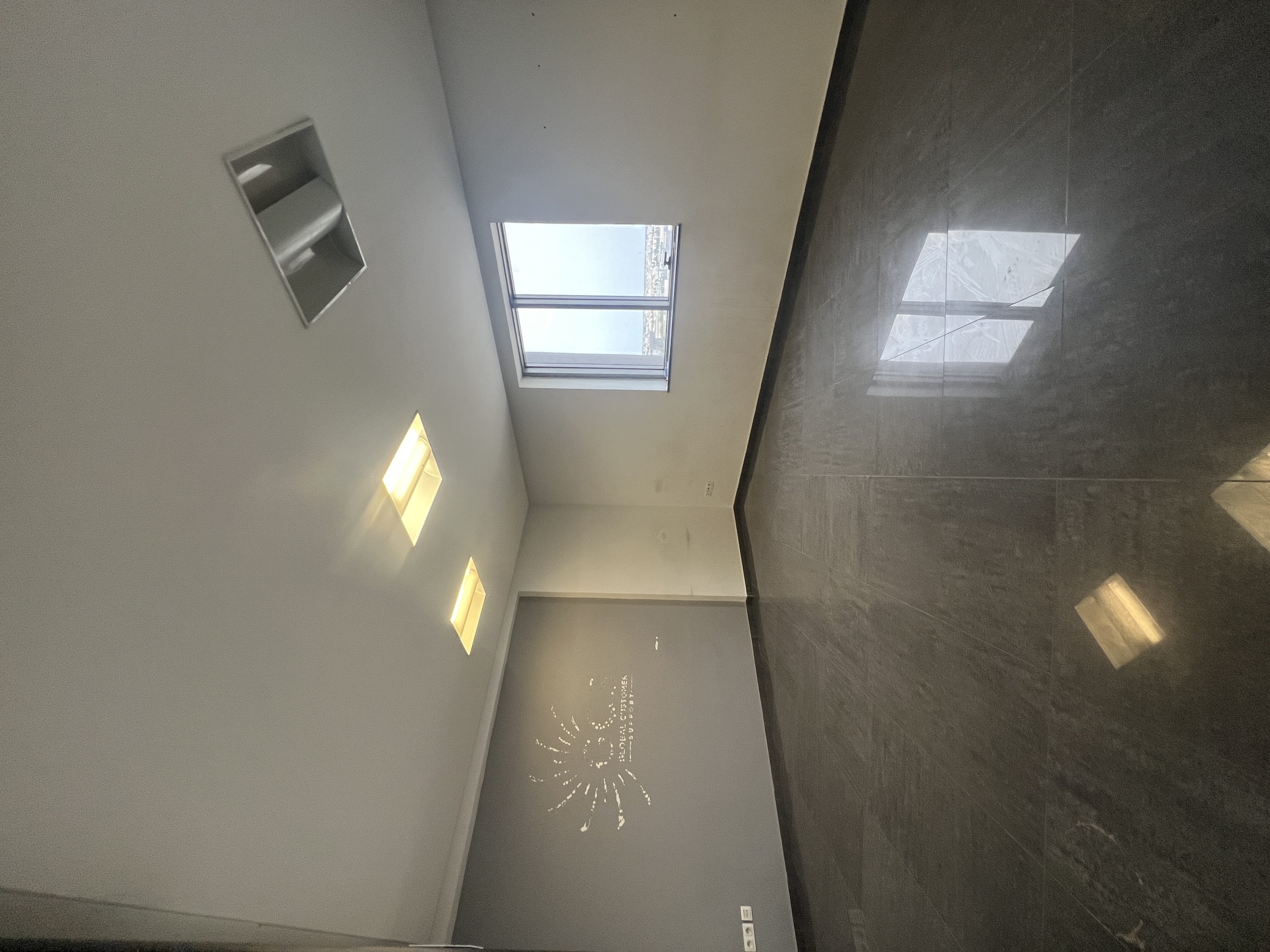 Cite El Khadra&nbsp;Zone urbaine nord&nbsp;Bureaux & Commerces&nbsp;Bureau&nbsp;Al bureau h3 hts au centre urbain