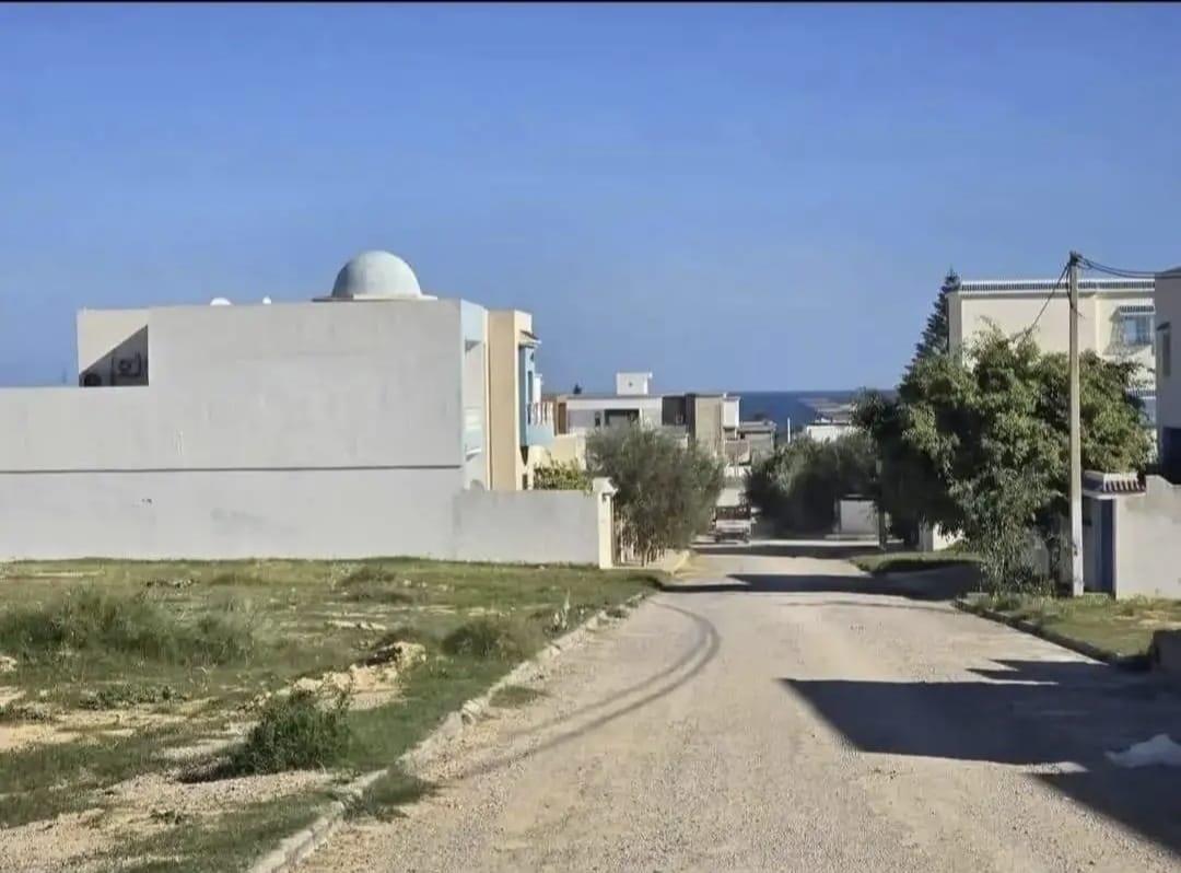 Akouda&nbsp;Chatt Meriem&nbsp;Terrain&nbsp;Terrain nu&nbsp;2 terrains a chatt mariem vue mer exceptionnelle