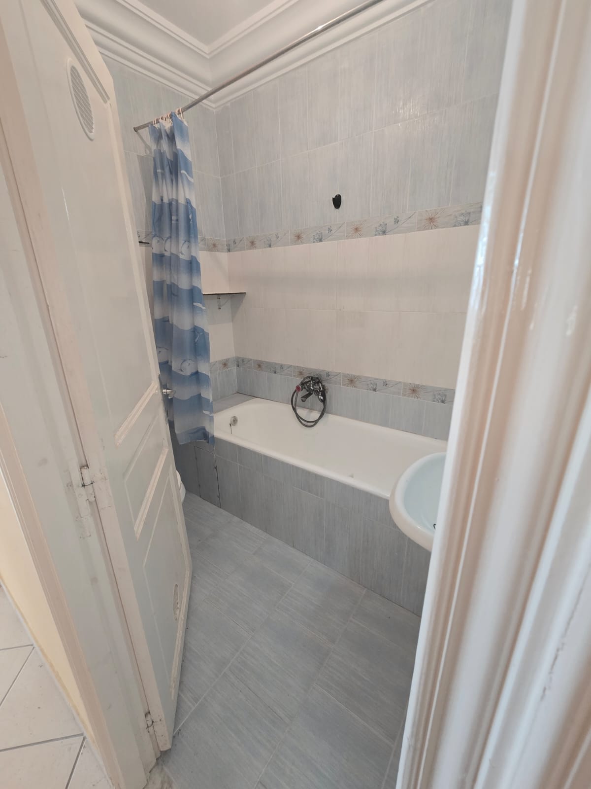 Akouda Chatt Meriem Vente Appart. 2 pices S2 avec vue mer a chatt mariem