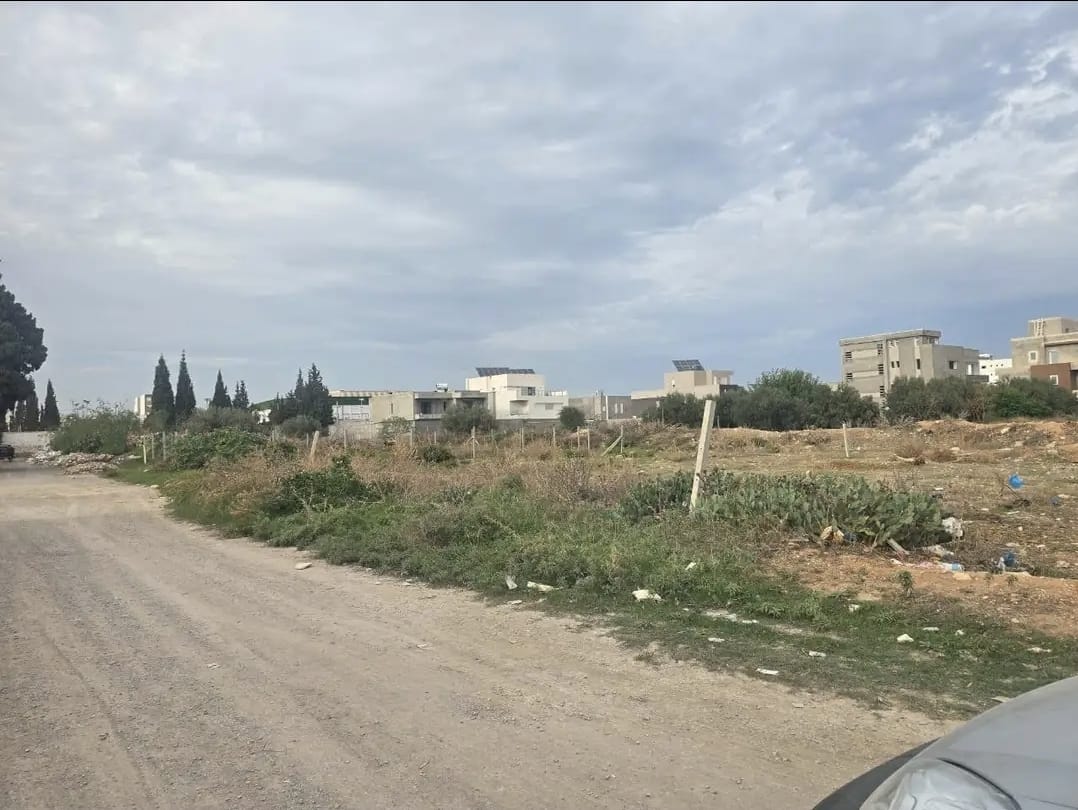 Sousse Jaouhara&nbsp;Khezama Ouest&nbsp;Vente&nbsp;Appart. 1 pi�ce&nbsp;Terrain a khzema ouest