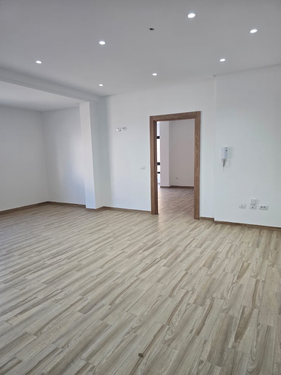 Sousse Jaouhara&nbsp;Sousse Khezama&nbsp;Vente&nbsp;Appart. 2 pi�ces&nbsp;Bureau a2 et a1 professionnel a khzema pres gp1