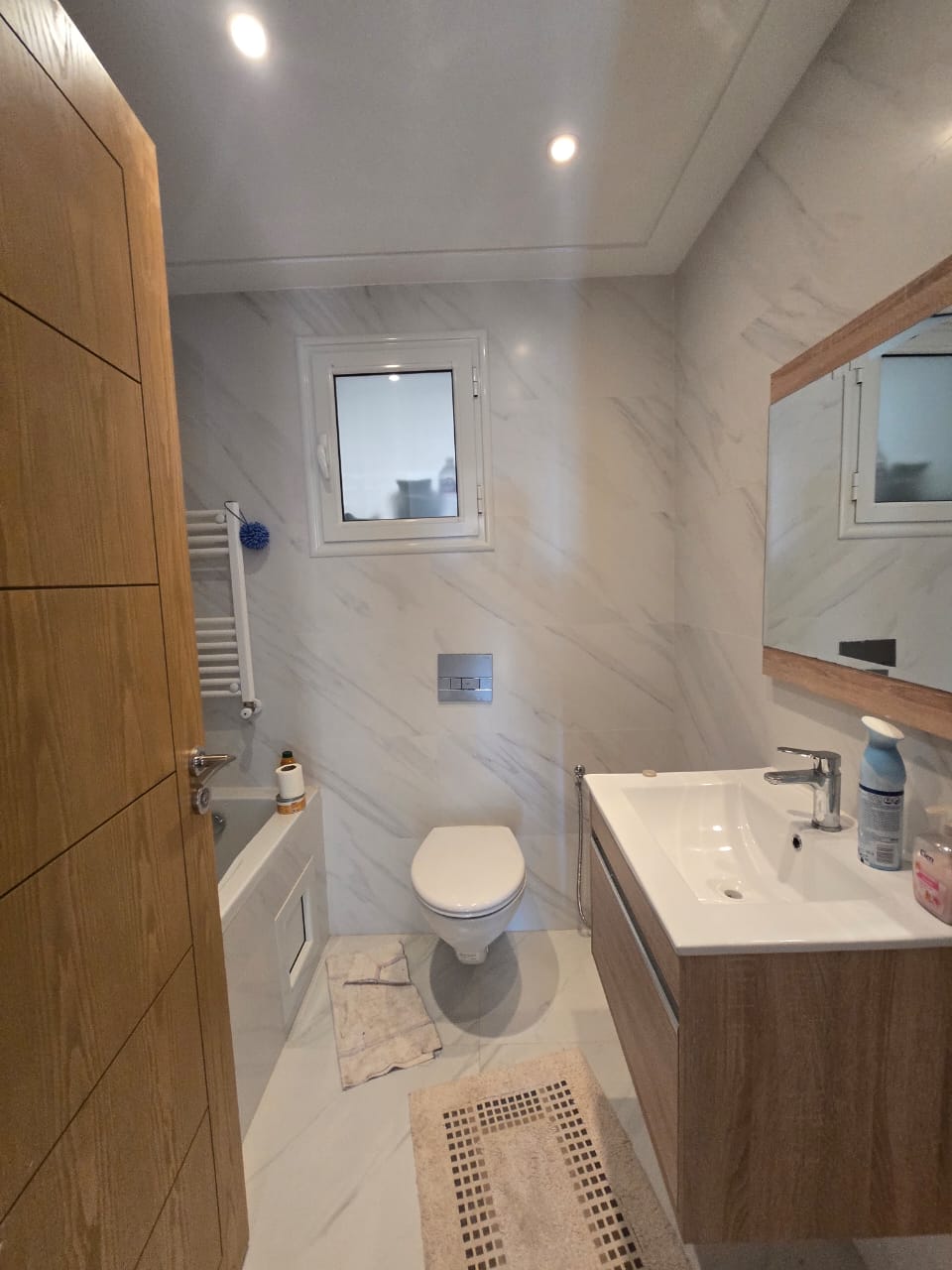 Sousse Jaouhara&nbsp;Sahloul&nbsp;Vente&nbsp;Appart. 2 pi�ces&nbsp;Superbe s3 de 170 m avec place parking � sahloul 4