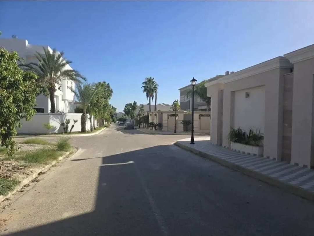 Hammam Sousse&nbsp;El Kantaoui&nbsp;Terrain&nbsp;Terrain nu&nbsp;Terrain de 1700 m  � les bais de anges