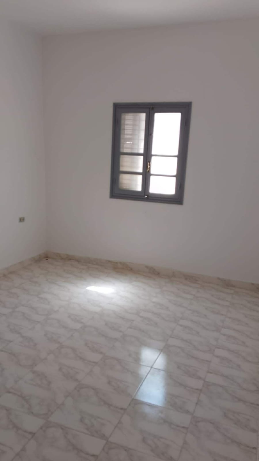 Medenine Sud Cite Ennacim Achat Appart. 2 pices Une maison  medenine sud quartier al naseem