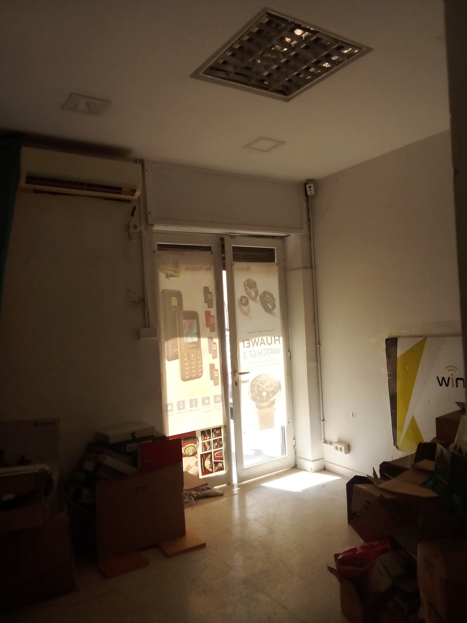 Bab Bhar Habib Thameur Location Surfaces Un local commercial