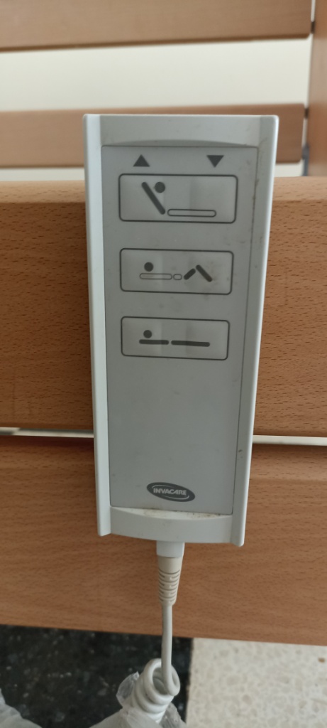 Sousse Jaouhara Sahloul Autres meubles Autres Lit mdicalis lectrique invacare