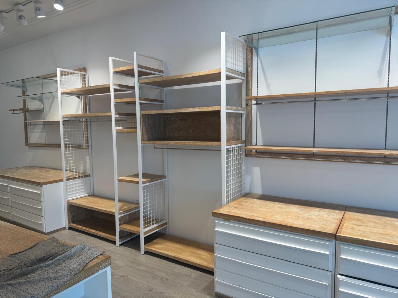 La Marsa Gammart Autres meubles Autres Meubles et luminaire de boutique neuf idal 80m2