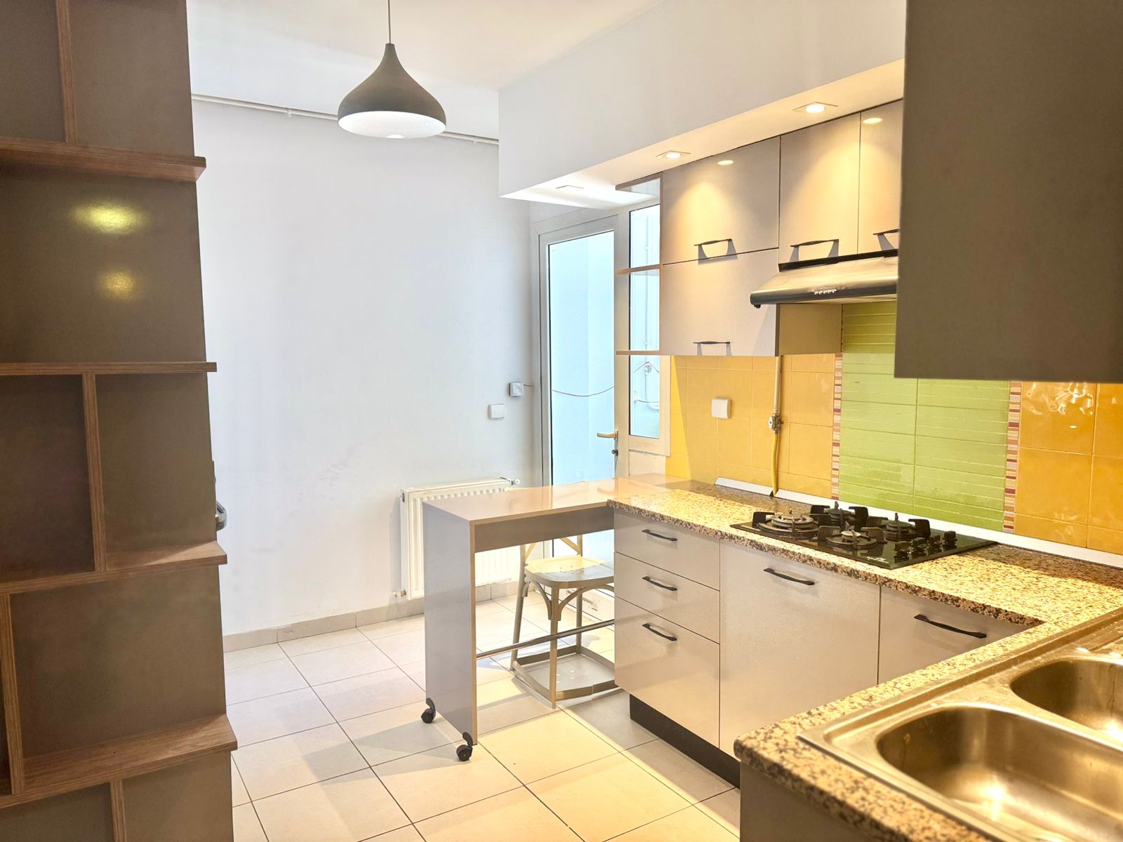 La Marsa&nbsp;El Aouina&nbsp;Location&nbsp;Appart. 3 pi�ces&nbsp;S2 meubl� � l'aouina