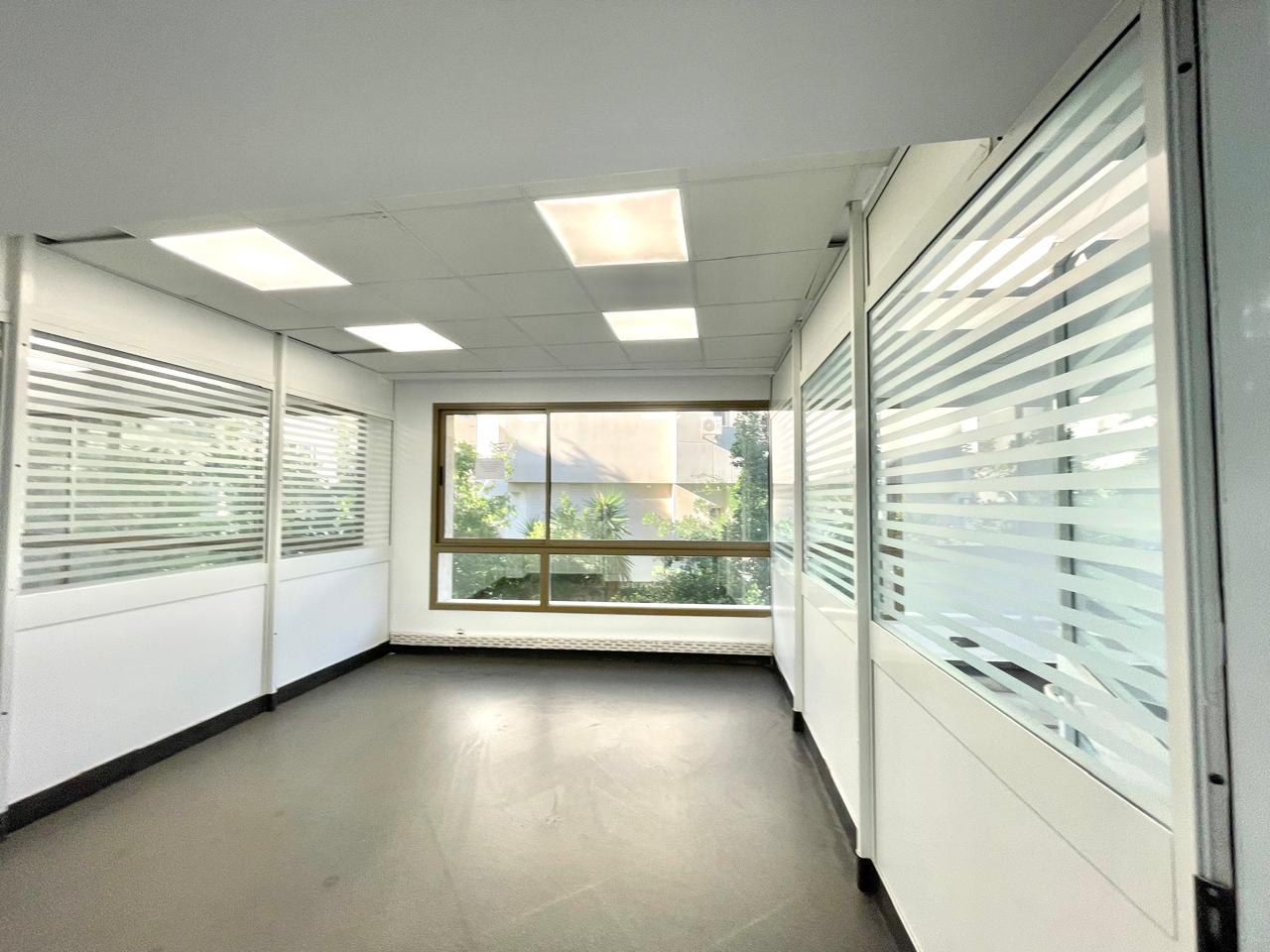 La Marsa&nbsp;Berge Du Lac&nbsp;Bureaux & Commerces&nbsp;Bureau&nbsp;Bureau h6 au lac2