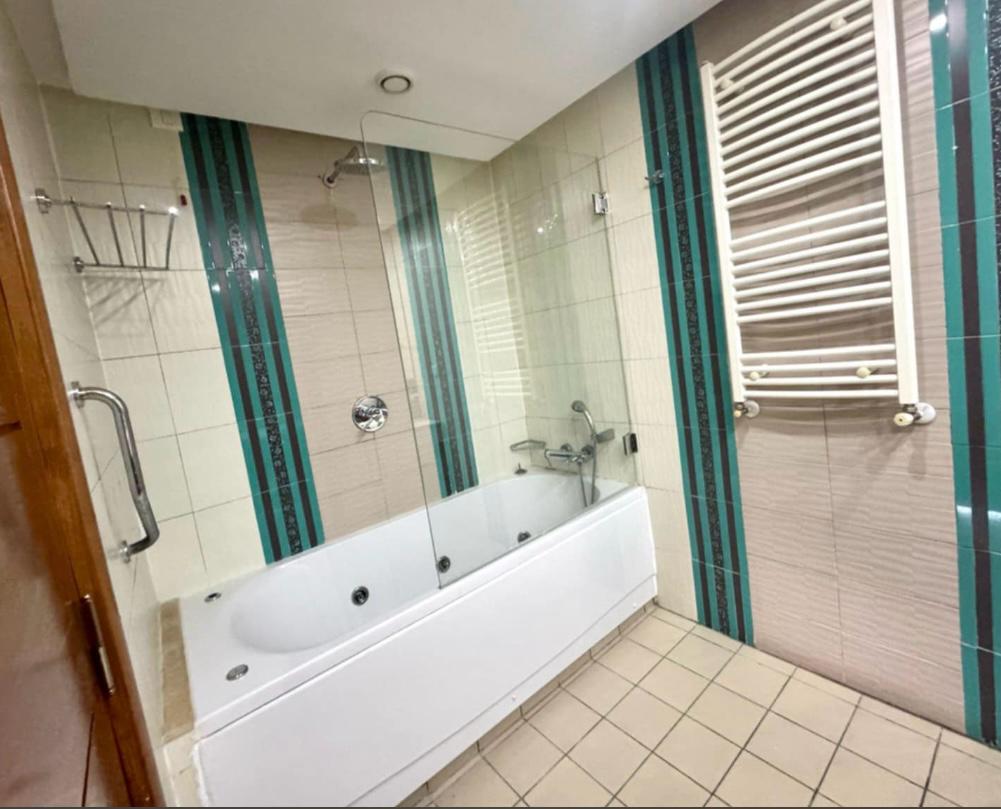 La Marsa&nbsp;Berge Du Lac&nbsp;Location&nbsp;Duplex&nbsp;Duplex s3 avec vue d�gag�e au lac2