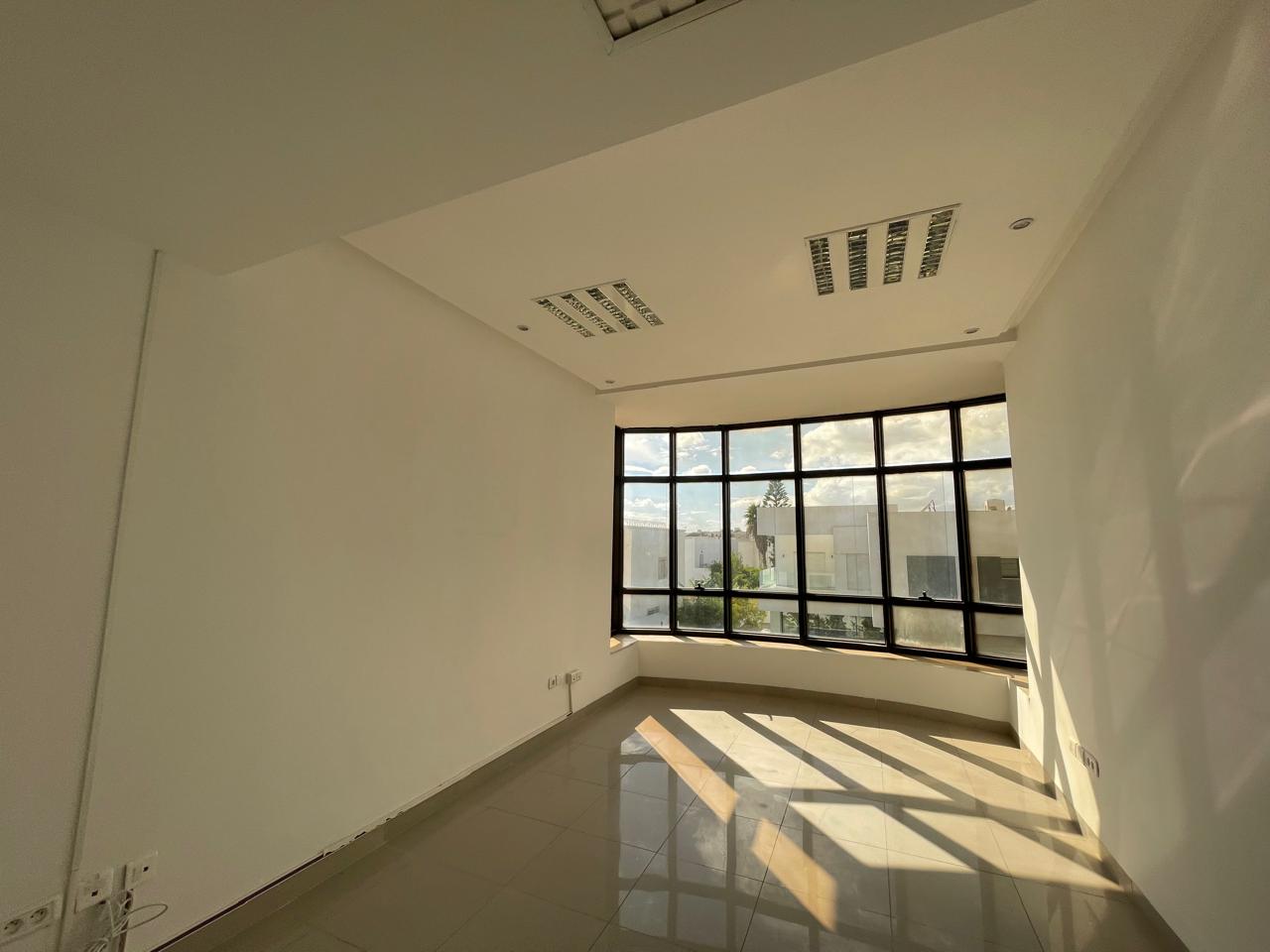 La Marsa&nbsp;Berge Du Lac&nbsp;Bureaux & Commerces&nbsp;Bureau&nbsp;Bureau h5 au lac2