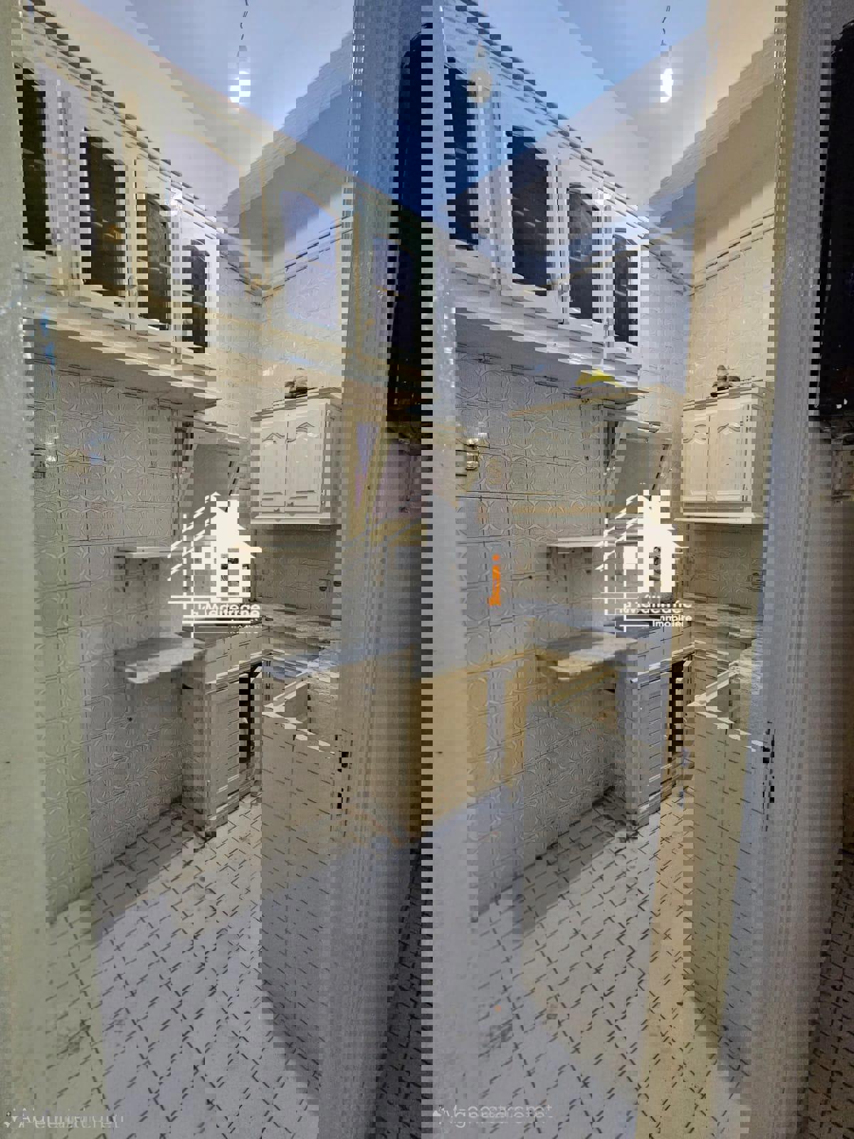 Bab Bhar&nbsp;Bab Bhar&nbsp;Location&nbsp;Appart. 2 pi�ces&nbsp;Appart s2 au centre ville tunis