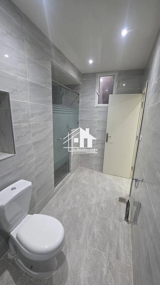 Bab Souika&nbsp;Bab El Khadra&nbsp;Location&nbsp;Appart. 2 pi�ces&nbsp;Appartement s2 a beb lkhadhra