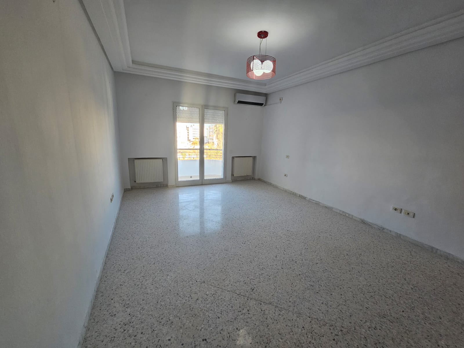 Bab Bhar&nbsp;Montplaisir&nbsp;Location&nbsp;Appart. 2 pi�ces&nbsp;Bureau h2 � monplaisir