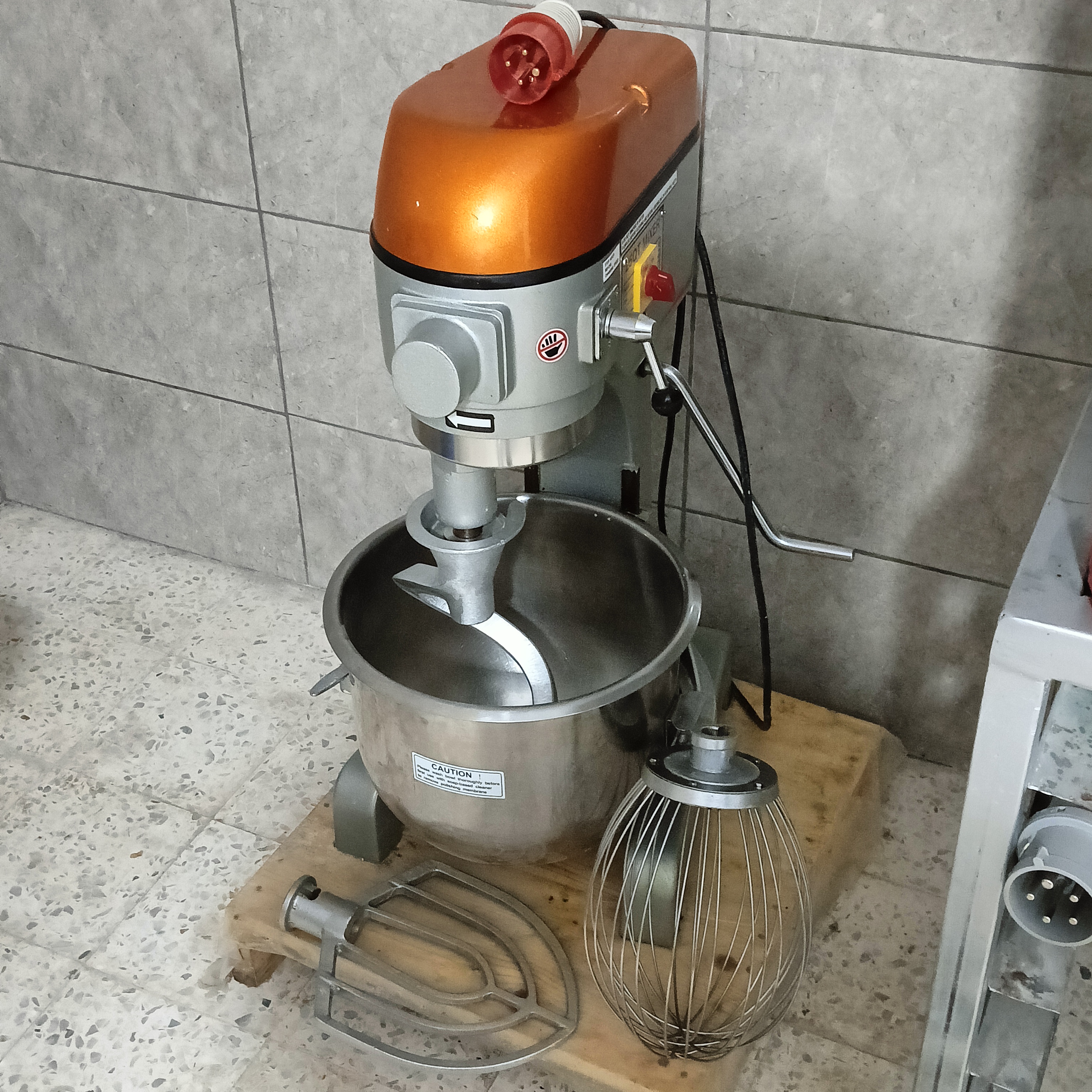 La Marsa&nbsp;Gammart&nbsp;Autre&nbsp;Autre&nbsp;Batteur p�tissier spar food 25 l  380 v