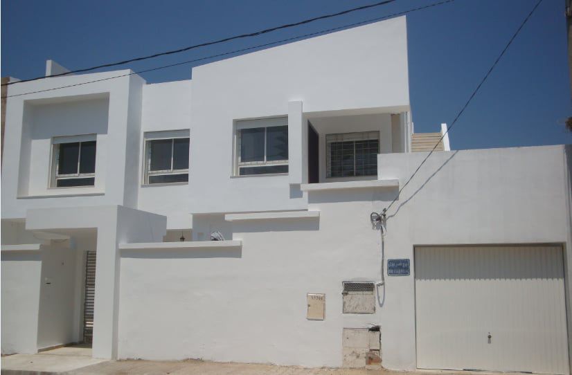 La Marsa&nbsp;El Aouina&nbsp;Location&nbsp;Appart. 4 pi�ces&nbsp;Etage de villa