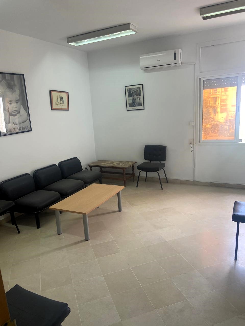 Bab Bhar&nbsp;Bab Bhar&nbsp;Location&nbsp;Appart. 3 pi�ces&nbsp;Bureau 3 pieces haut standing