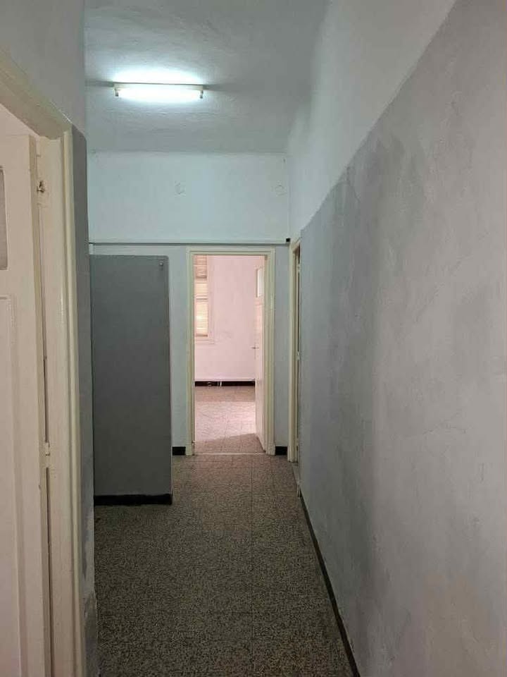 Bab Bhar&nbsp;Montplaisir&nbsp;Location&nbsp;Appart. 2 pi�ces&nbsp;Bureau s2 lafayette tunis