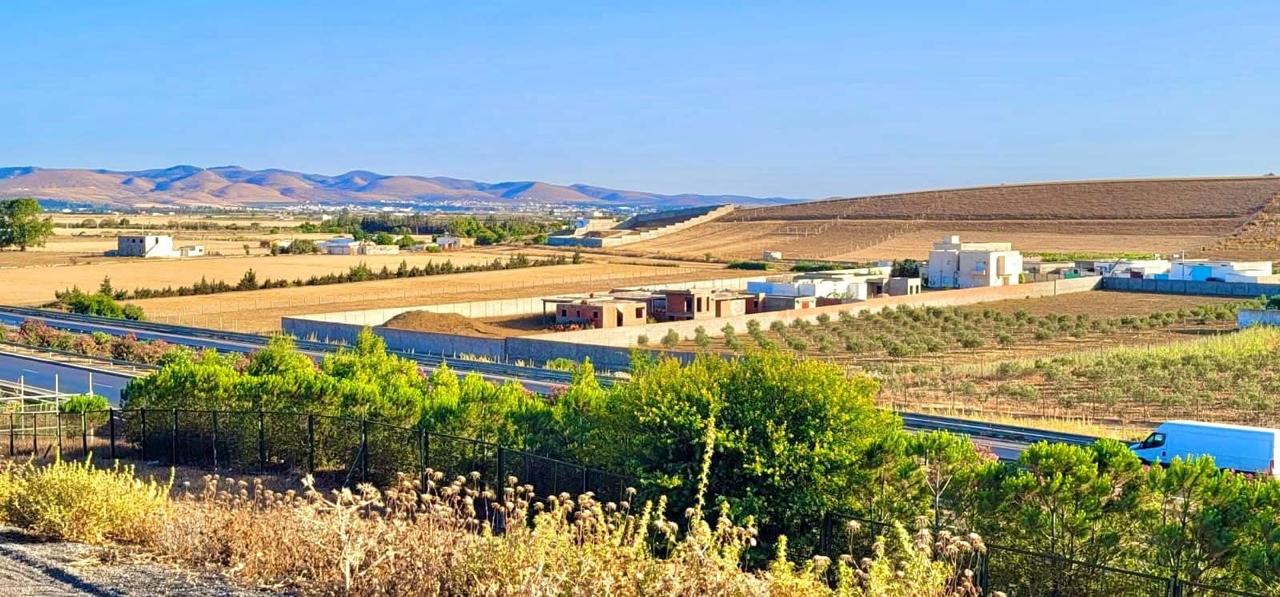 Sidi Thabet&nbsp;Sidi Thabet&nbsp;Terrain&nbsp;Terrain nu&nbsp;Terrain pour villa