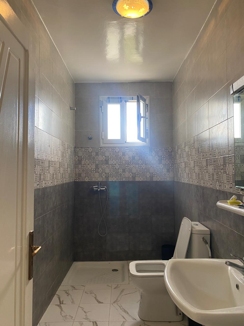 Le Bardo&nbsp;Khaznadar&nbsp;Location&nbsp;Appart. 3 pi�ces&nbsp;Appartement au 2eme �tage d une villa