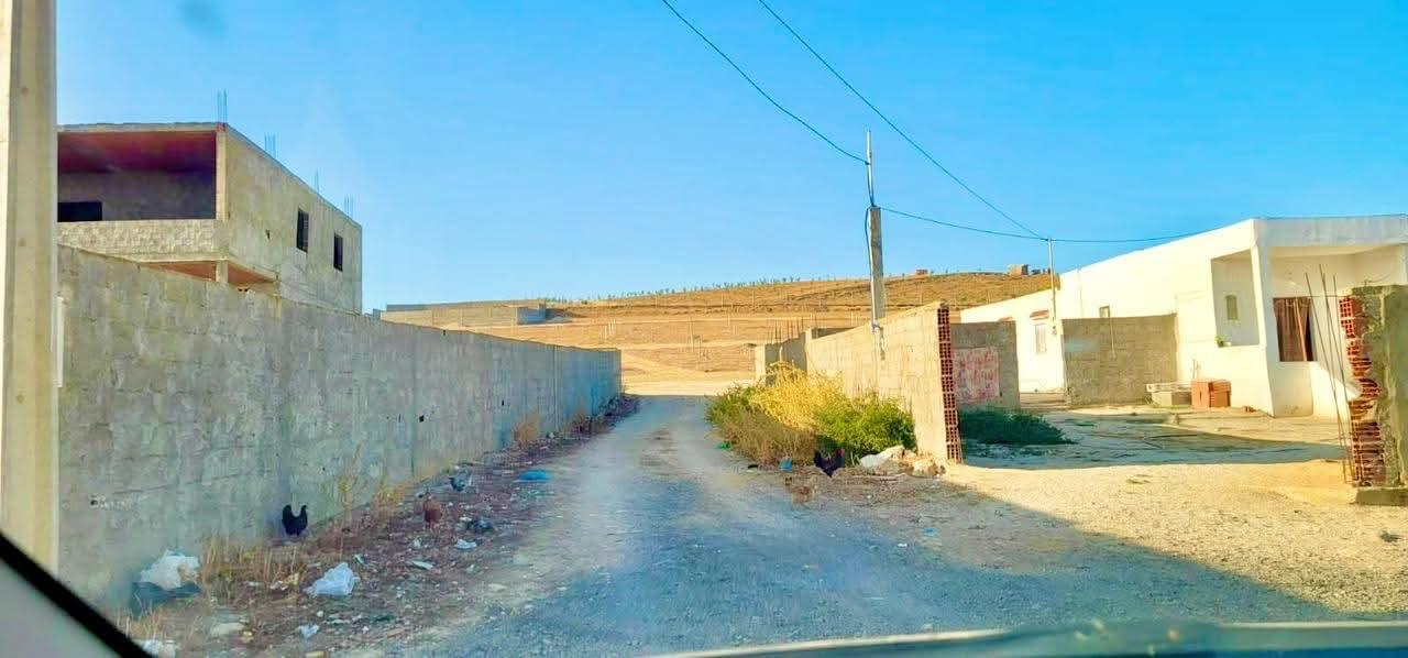 Sidi Thabet&nbsp;Chorfech 2&nbsp;Terrain&nbsp;Terrain nu&nbsp;Investissement de terrain