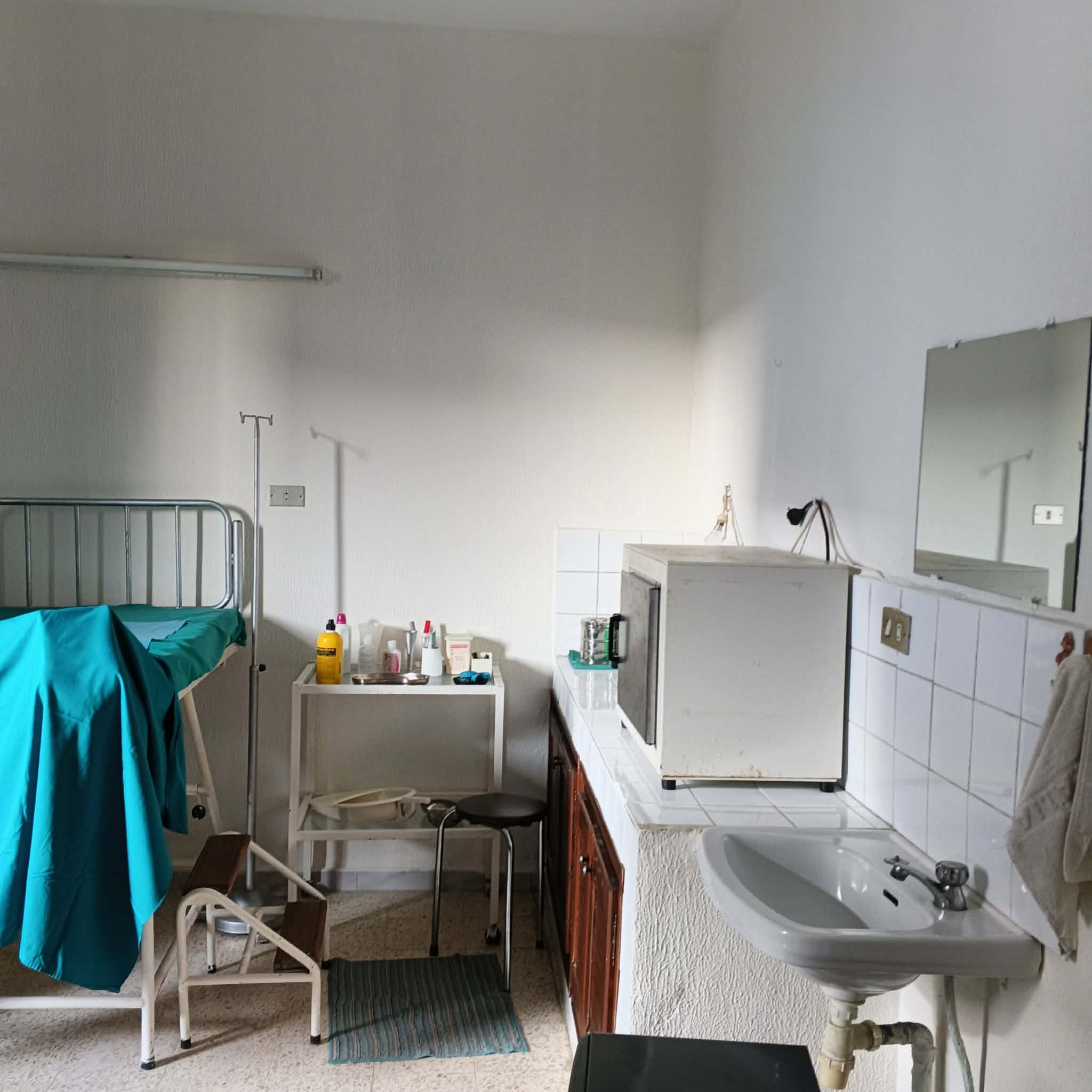 Ettadhamen&nbsp;Cite Ettadhamen&nbsp;Bureaux & Commerces&nbsp;Autre&nbsp;Local � vocation m�dicale