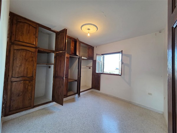 Hammam Lif&nbsp;Cite Ennouzha&nbsp;Location&nbsp;Appart. 4 pi�ces&nbsp;Appartement s plus 3 de 150 m2 au 1er �tage