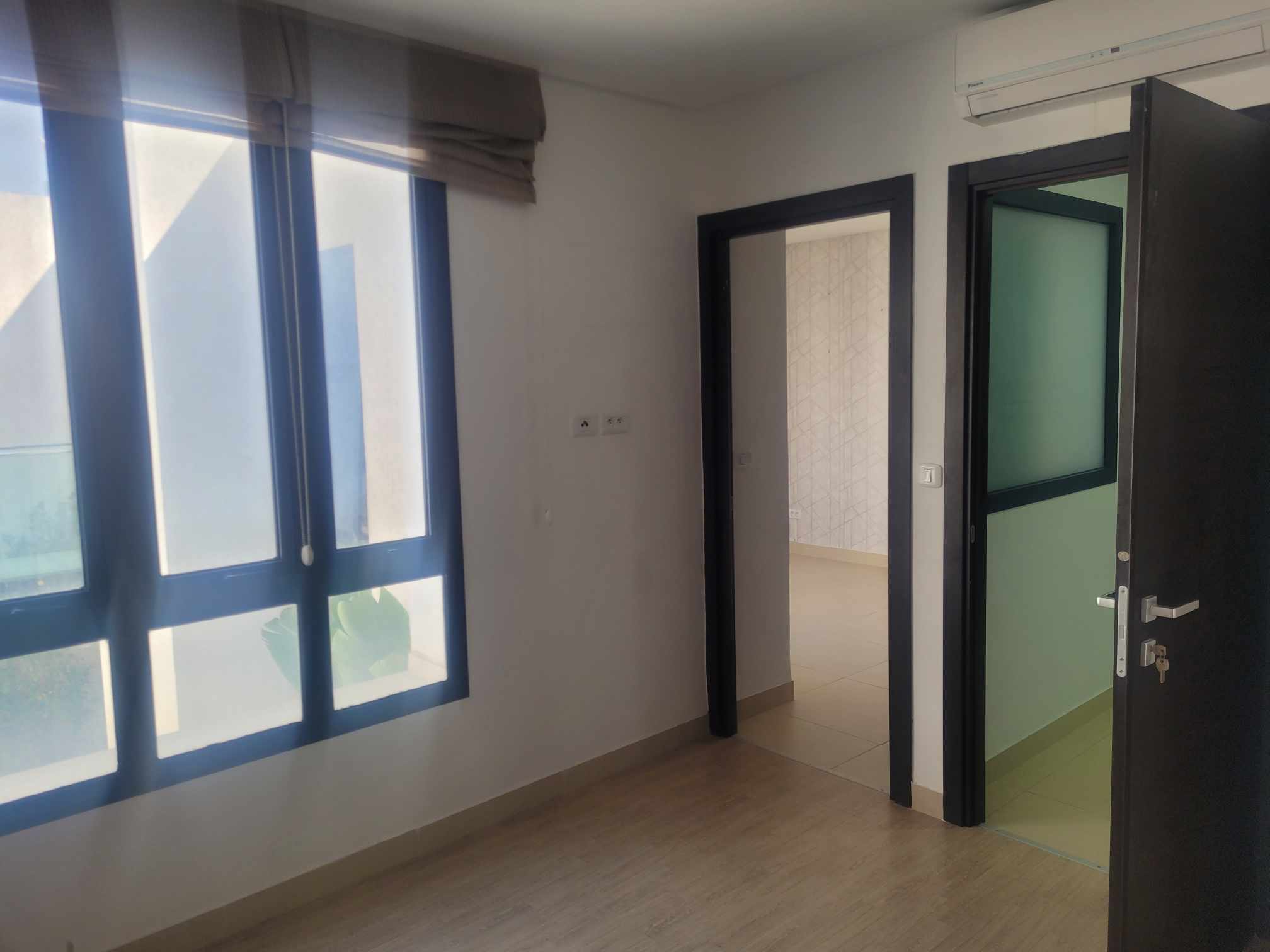 La Soukra&nbsp;Borj Louzir&nbsp;Bureaux & Commerces&nbsp;Bureau&nbsp;Bureau s plus 2 hst a borj louzir wb3744