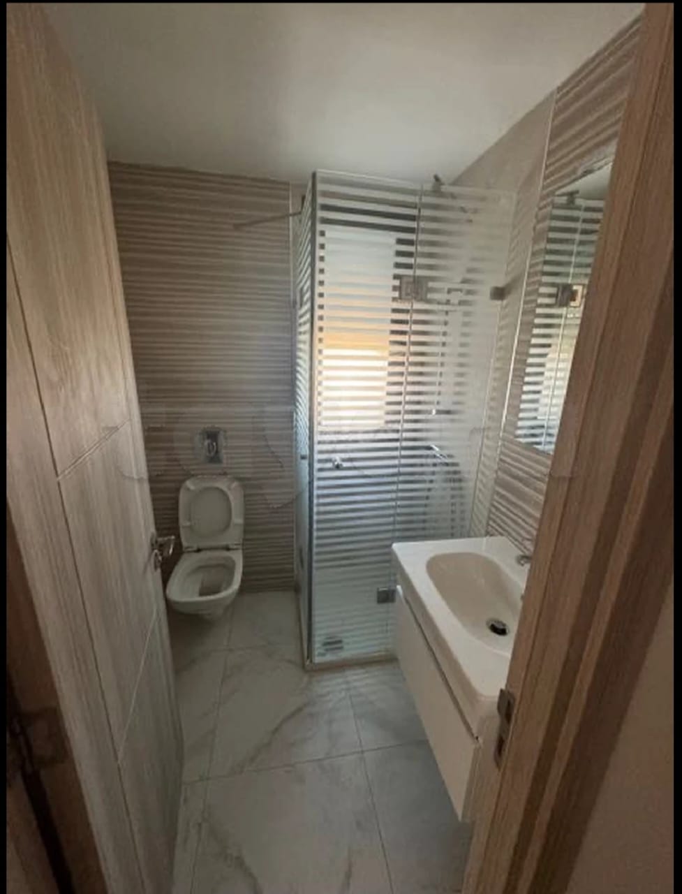 Ariana Ville&nbsp;Cite Ennasr 2&nbsp;Location&nbsp;Appart. 2 pi�ces&nbsp;S plus 1 hst a ennasr 2 wb4120