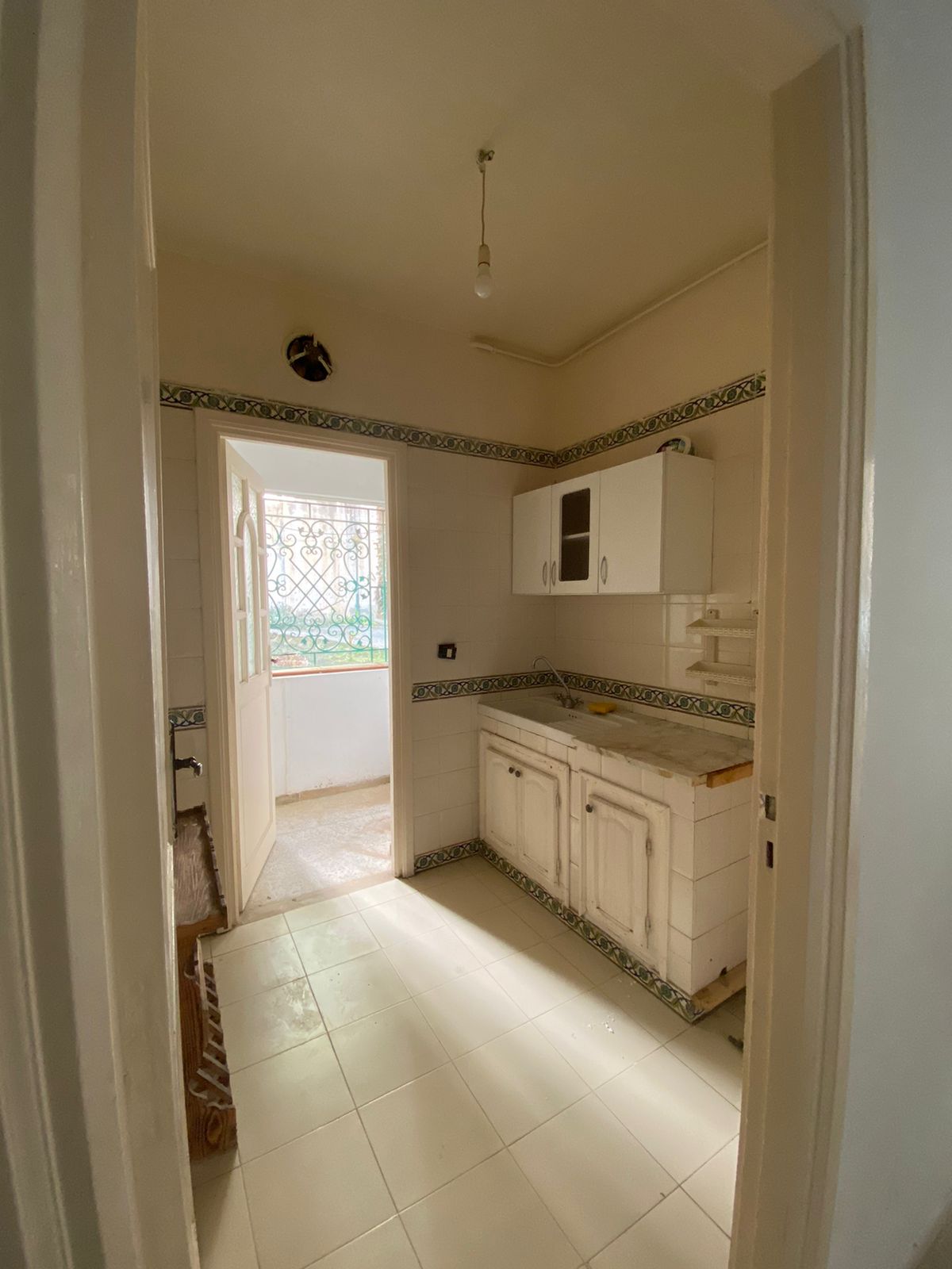 El Menzah&nbsp;El Manar 1&nbsp;Location&nbsp;Appart. 2 pi�ces&nbsp;S plus 1 a el manar 1 wb4396