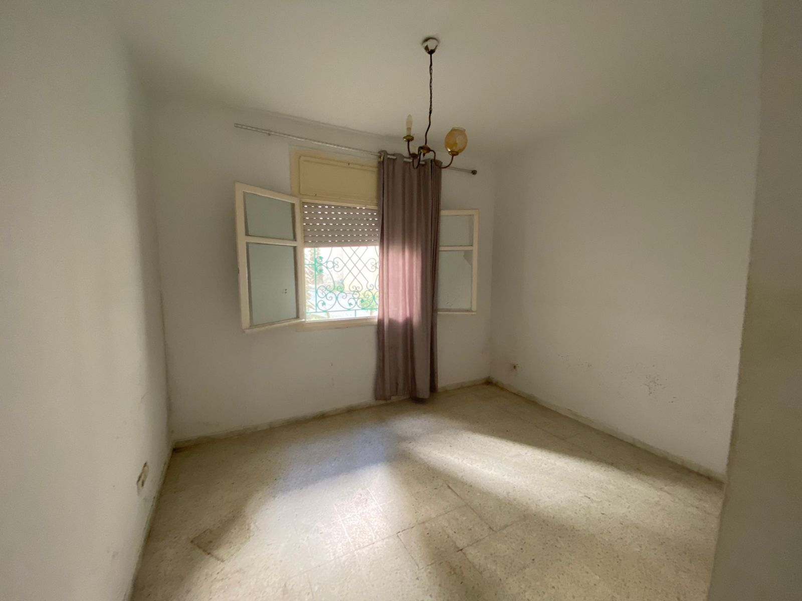 El Menzah&nbsp;El Manar 1&nbsp;Location&nbsp;Appart. 2 pi�ces&nbsp;S plus 1 a el manar 1 wb4396