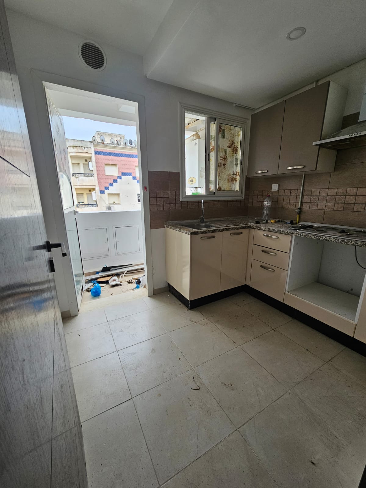 Ain Zaghouan&nbsp;Ain Zaghouan&nbsp;Location&nbsp;Appart. 2 pi�ces&nbsp;S plus un cuisine ind�pendante � ain zaghouan