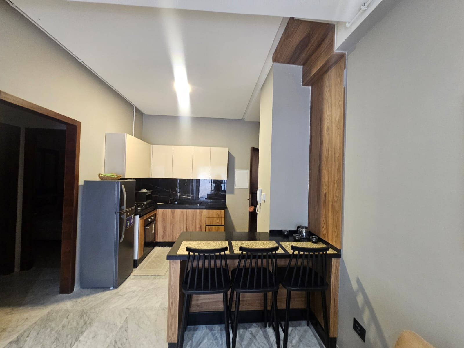 Ain Zaghouan&nbsp;Ain Zaghouan&nbsp;Location&nbsp;Appart. 3 pi�ces&nbsp;S plus deux meubl� � la nouvelle soukra