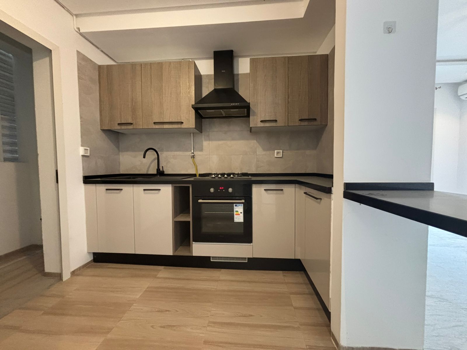 Ain Zaghouan&nbsp;Ain Zaghouan&nbsp;Location&nbsp;Appart. 2 pi�ces&nbsp;S plus un bien ensoleill� � l'aouina