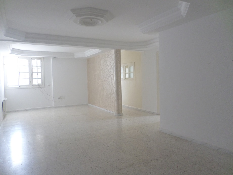 Sousse Ville&nbsp;Sousse&nbsp;Location&nbsp;Appart. 3 pi�ces&nbsp;Appartements s2 pr�s de l'isg