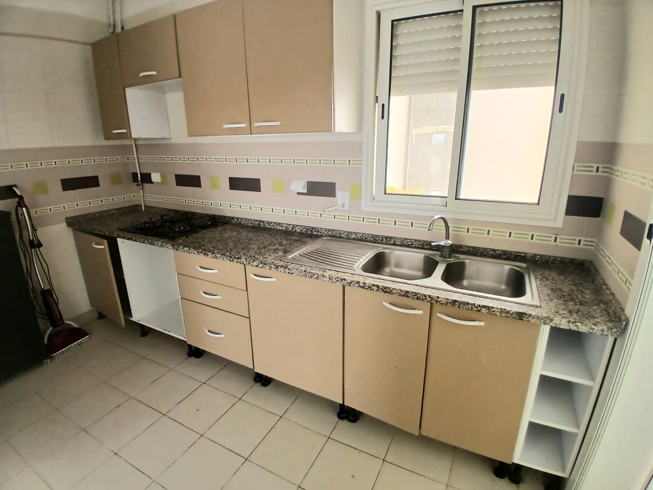 Ariana Ville&nbsp;Cite Ennasr 1&nbsp;Location&nbsp;Appart. 3 pi�ces&nbsp;Nnasr appartement s3