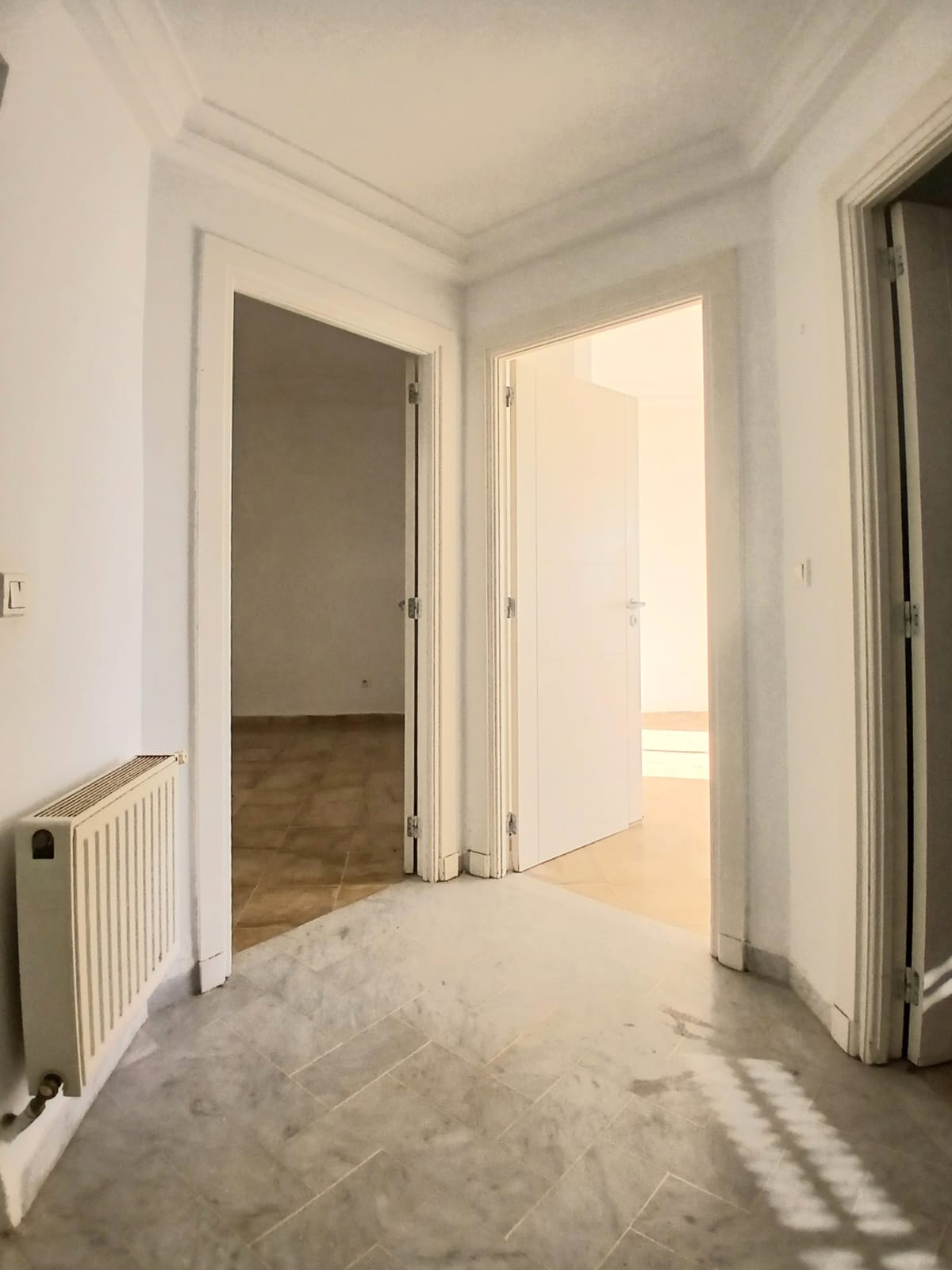 Ariana Ville&nbsp;Cite Ennasr 1&nbsp;Location&nbsp;Appart. 3 pi�ces&nbsp;Nnasr appartement s3