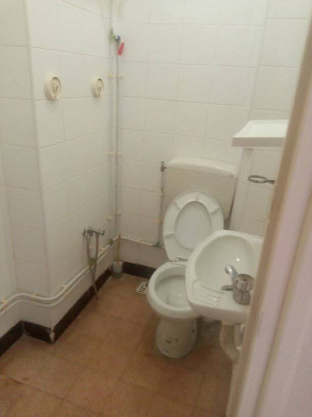 Bab Bhar&nbsp;Republique&nbsp;Location&nbsp;Appart. 1 pi�ce&nbsp;S0 tr�s propre derri�re la banque centrale med 5