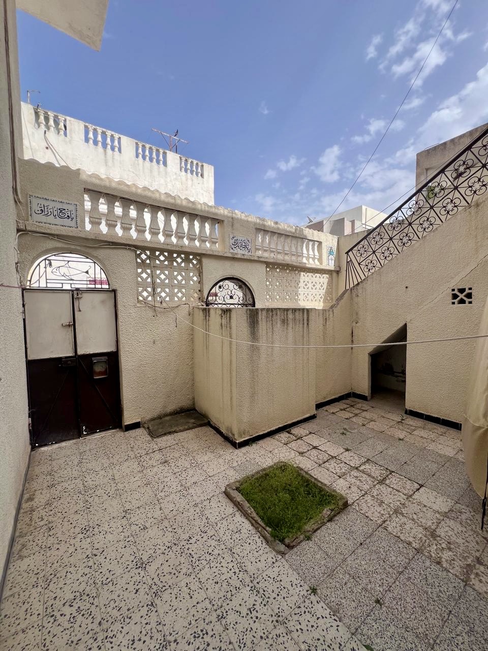 El Ouerdia&nbsp;El Ouerdia&nbsp;Vente&nbsp;Maisons&nbsp;Maison divis�e en deux �tages ind�pendants