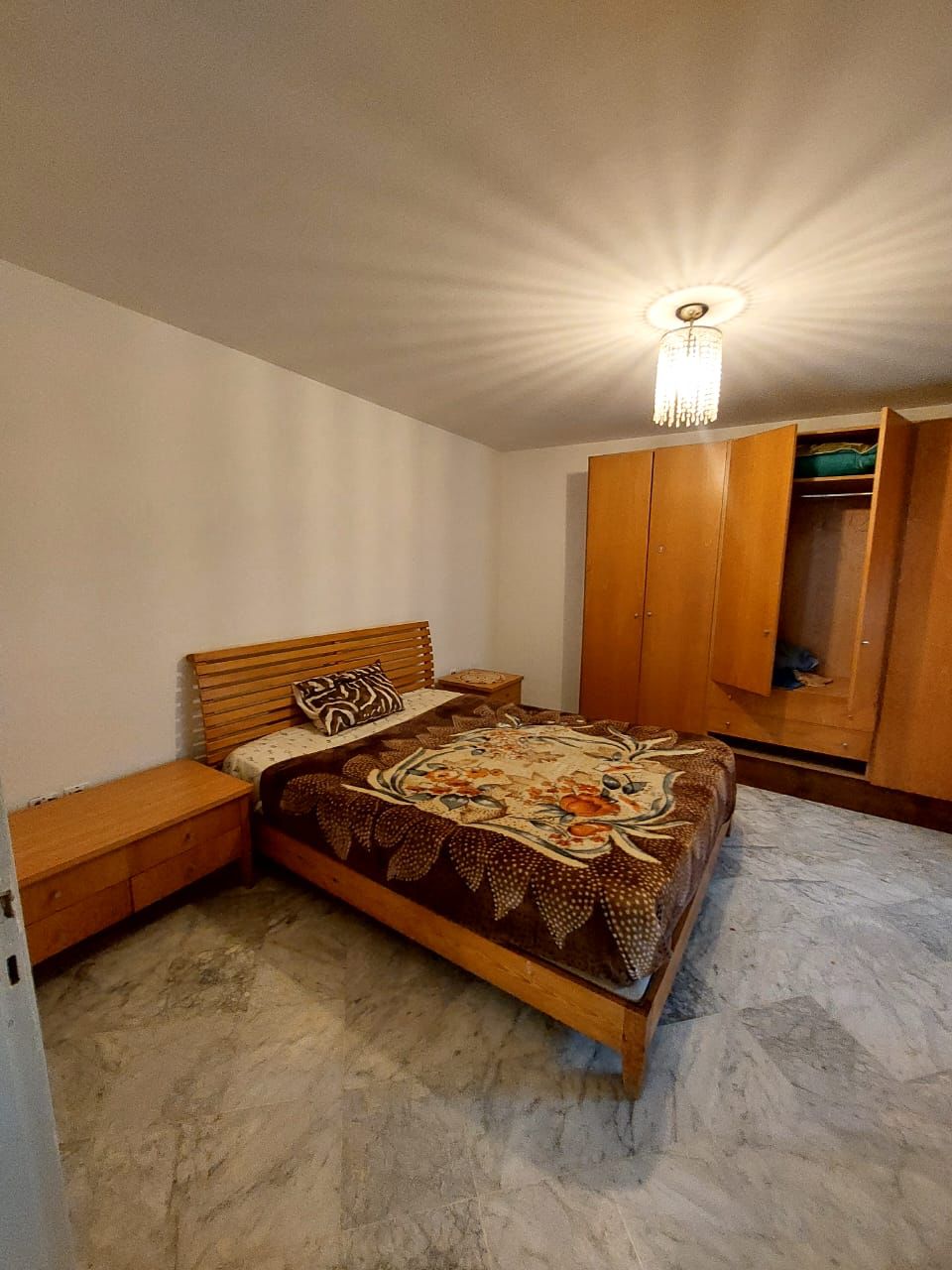 La Soukra&nbsp;Cite Elyes&nbsp;Location&nbsp;Appart. 3 pi�ces&nbsp;Beau rdj s2 meubl� avec grand jardin