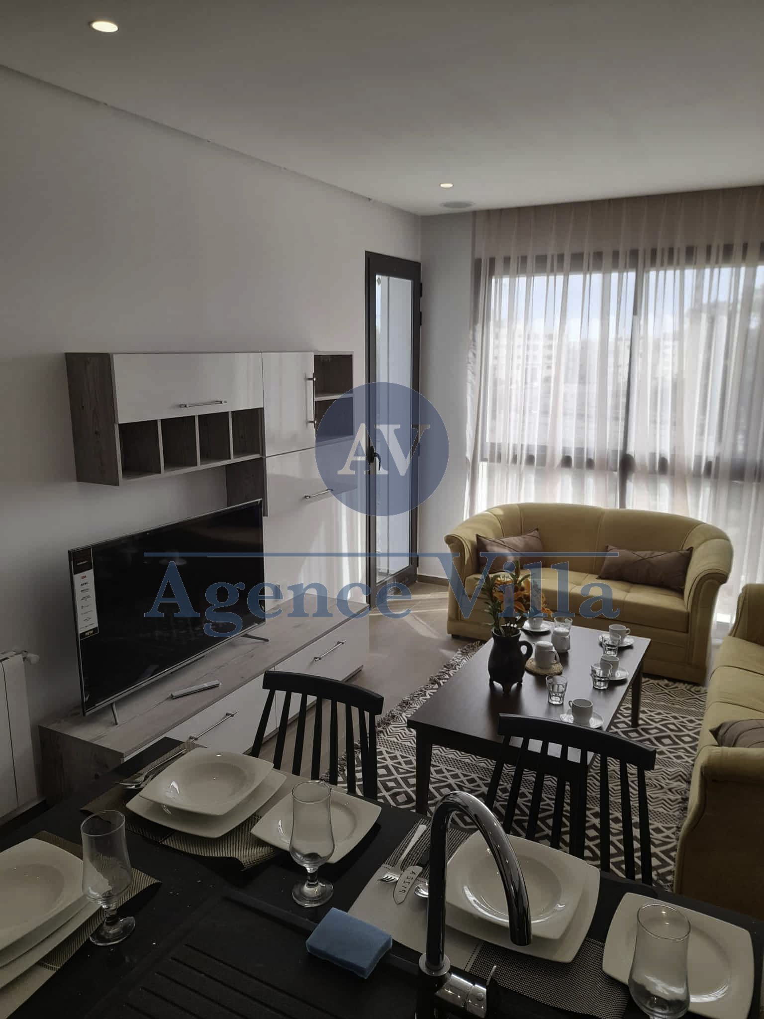 Ain Zaghouan&nbsp;Jardins de Carthage&nbsp;Location&nbsp;Appart. 2 pi�ces&nbsp;Un appartement meubl� aux jardin de carthage