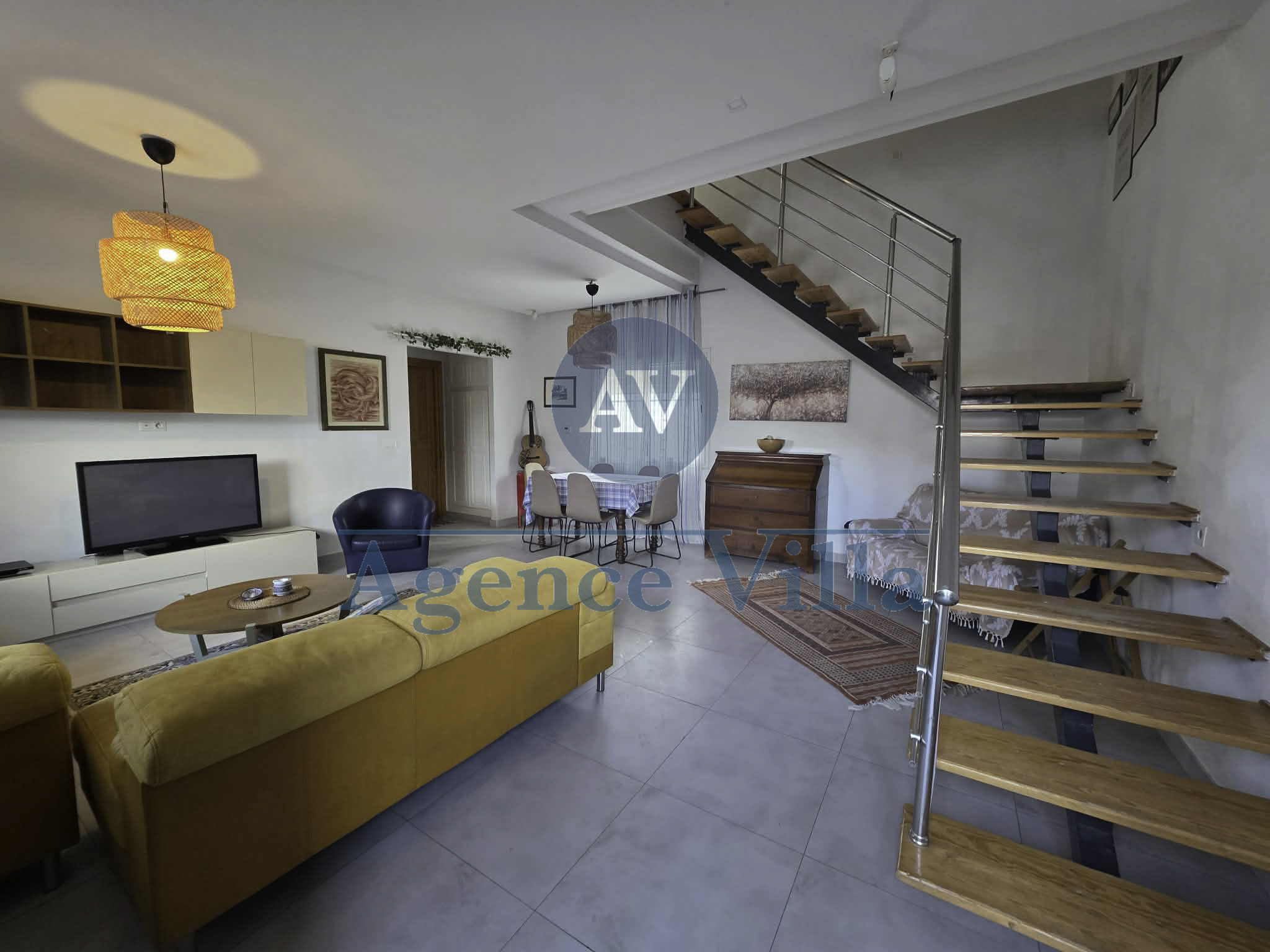 La Marsa&nbsp;Cite Bhar Lazreg&nbsp;Location&nbsp;Duplex&nbsp;Un duplex s4 meubl� � bhar lazrek