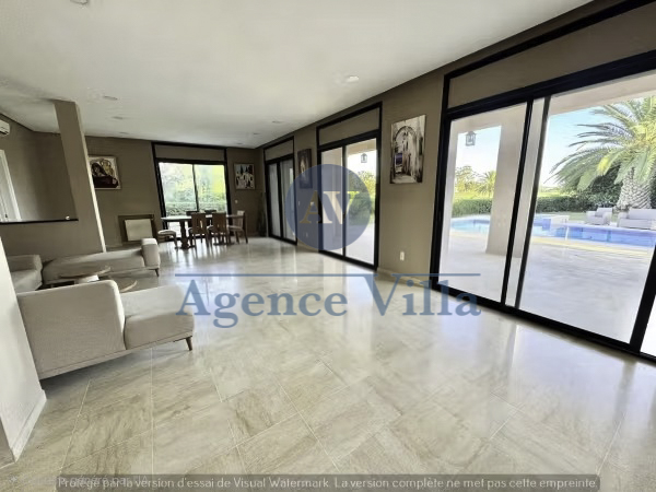 La Marsa&nbsp;Gammart&nbsp;Location&nbsp;Maisons&nbsp;Une villa meubl�e  avec piscine � gammarth