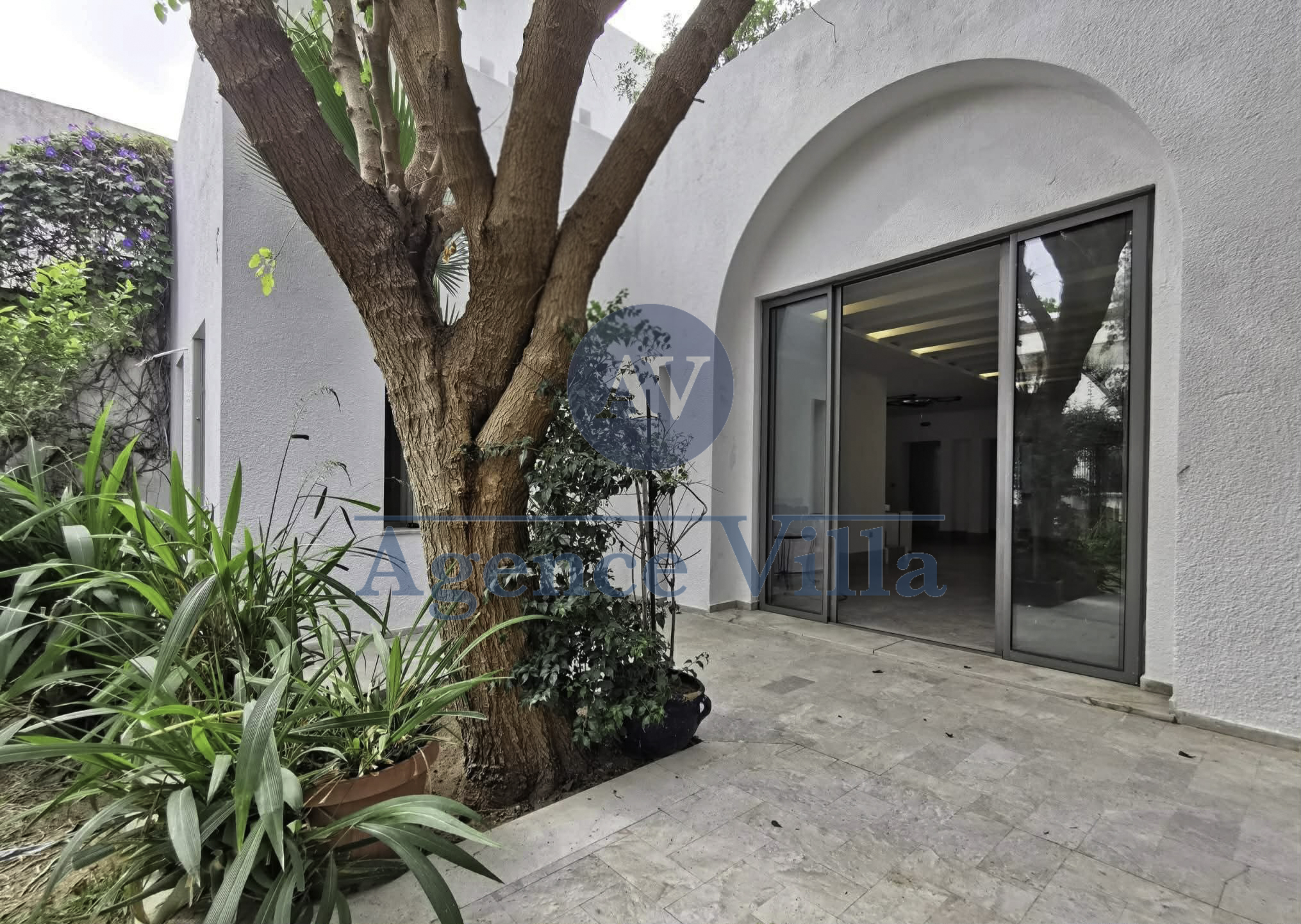 La Soukra&nbsp;La Soukra&nbsp;Location&nbsp;Duplex&nbsp;Superbe duplex s4 avec jardin � la soukra